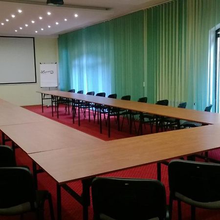Yuca Hotel Łódź Eksteriør billede