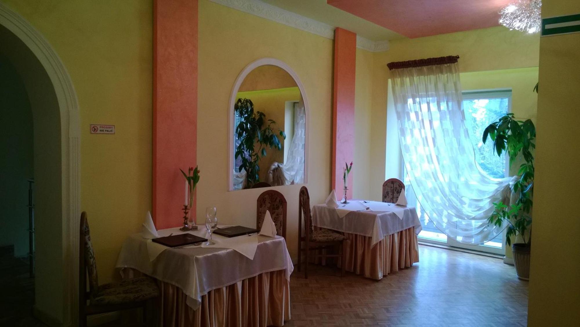 Yuca Hotel Łódź Eksteriør billede